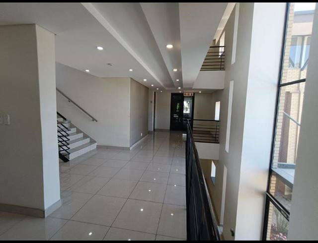 BUSINESS PROPERTY TO RENT IN WELTEVREDEN PARK